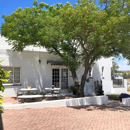 Kia Ora Guest House Beaufort West Ngoại thất bức ảnh